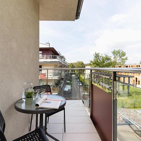 Cracow Skalki Twardowskiego Tyniecka By Noclegi Renters 克拉科夫 外观 照片