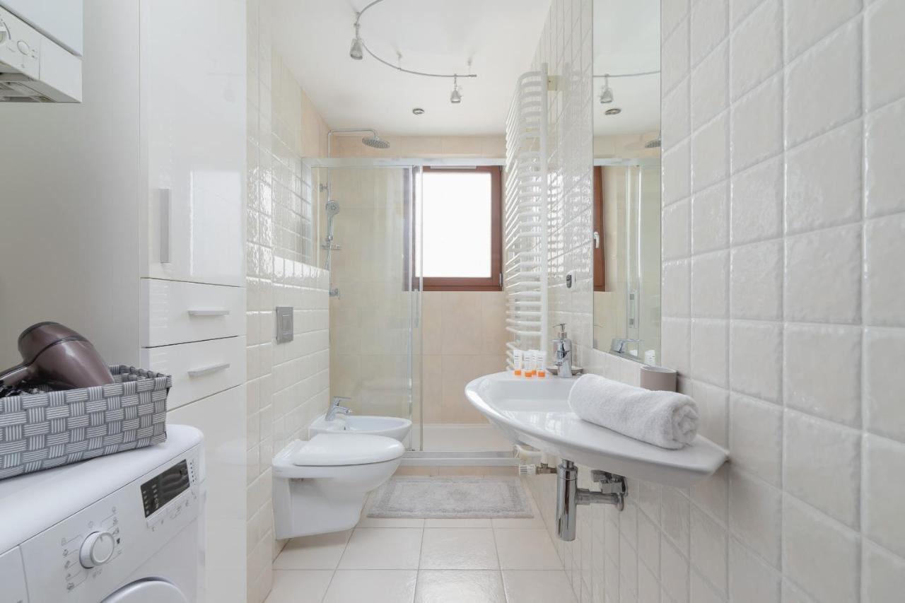 Cracow Skalki Twardowskiego Tyniecka By Noclegi Renters 克拉科夫 外观 照片