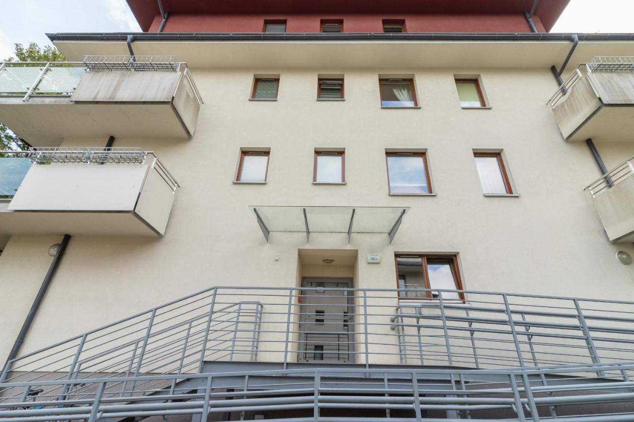 Cracow Skalki Twardowskiego Tyniecka By Noclegi Renters 克拉科夫 外观 照片