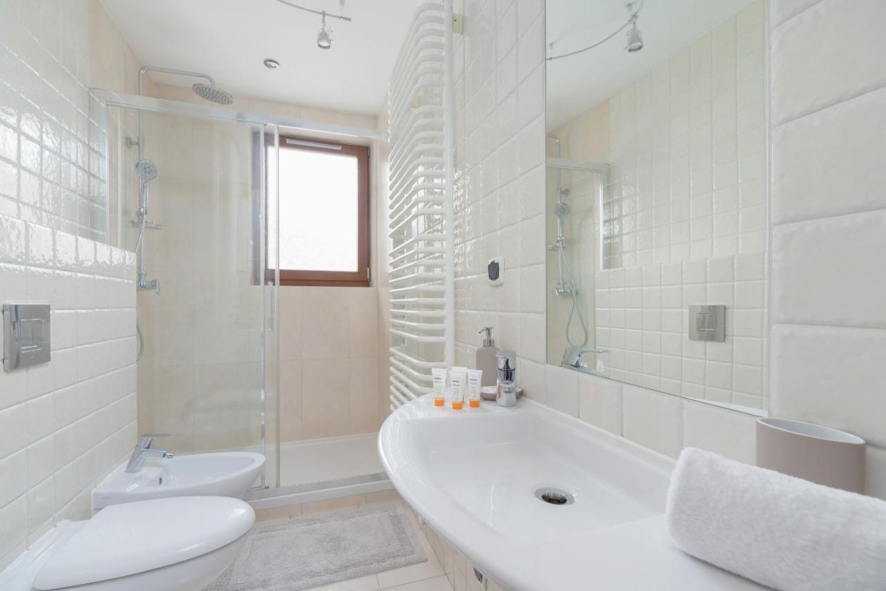 Cracow Skalki Twardowskiego Tyniecka By Noclegi Renters 克拉科夫 外观 照片
